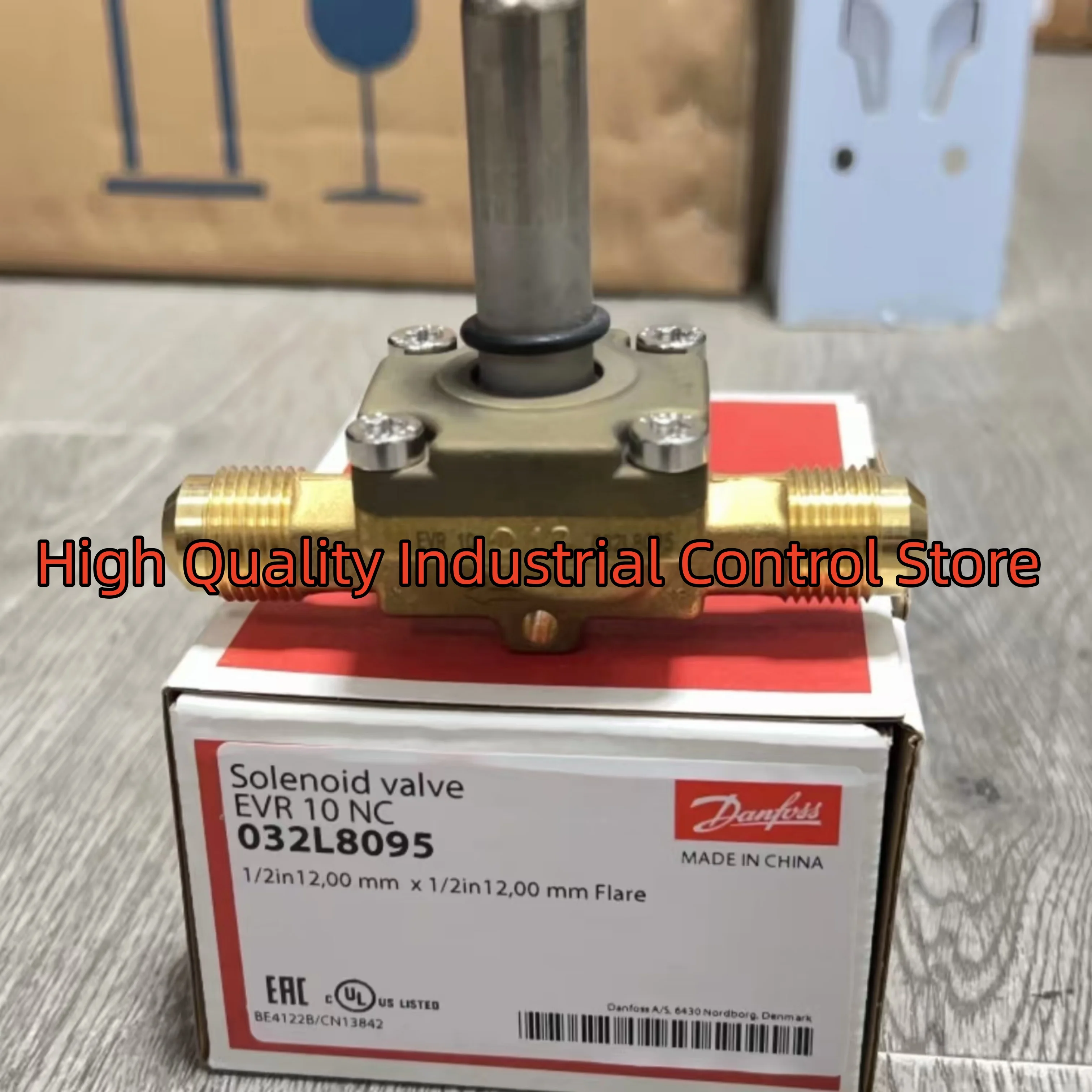 

Совершенно новый электромагнитный клапан 032L8095 EVR10 032L8098 EVR10