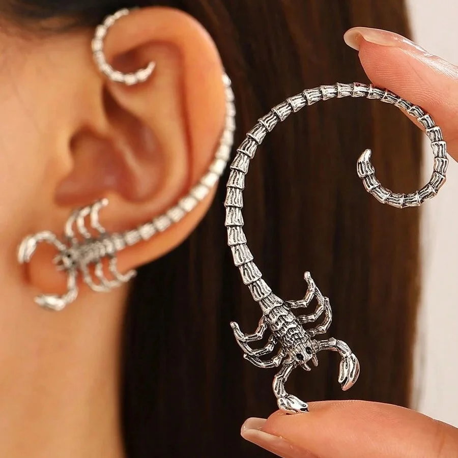 Obega Hip Hop Scorpion Clip-On Earring For Women Retro Punk Dark Avant Grarde Animal Venom Scorpion Earrings Personality Jewelry