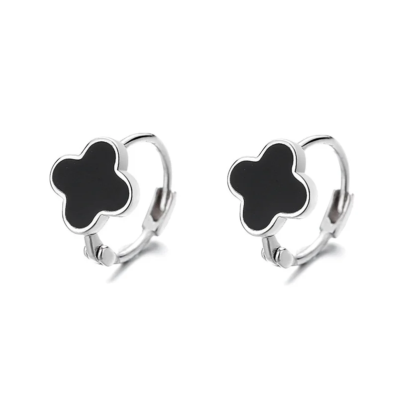 Korean Fashion Black Clover Round Hoop Earrings For Women Party Fine Jewelry Gifts Minimalist Accessories