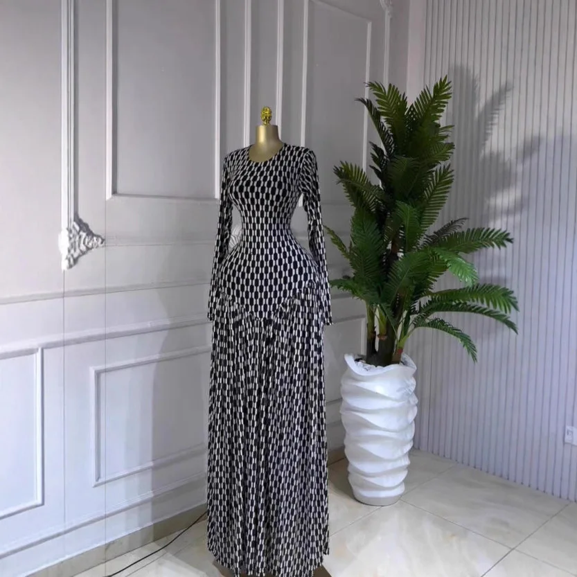 

Новое поступление: Модное приталенное длинное платье с круглым вырезом и длинными рукавами в клетку, осень 2026. Новинка летнего сезона 2026. Платье-рубашка для женщин.