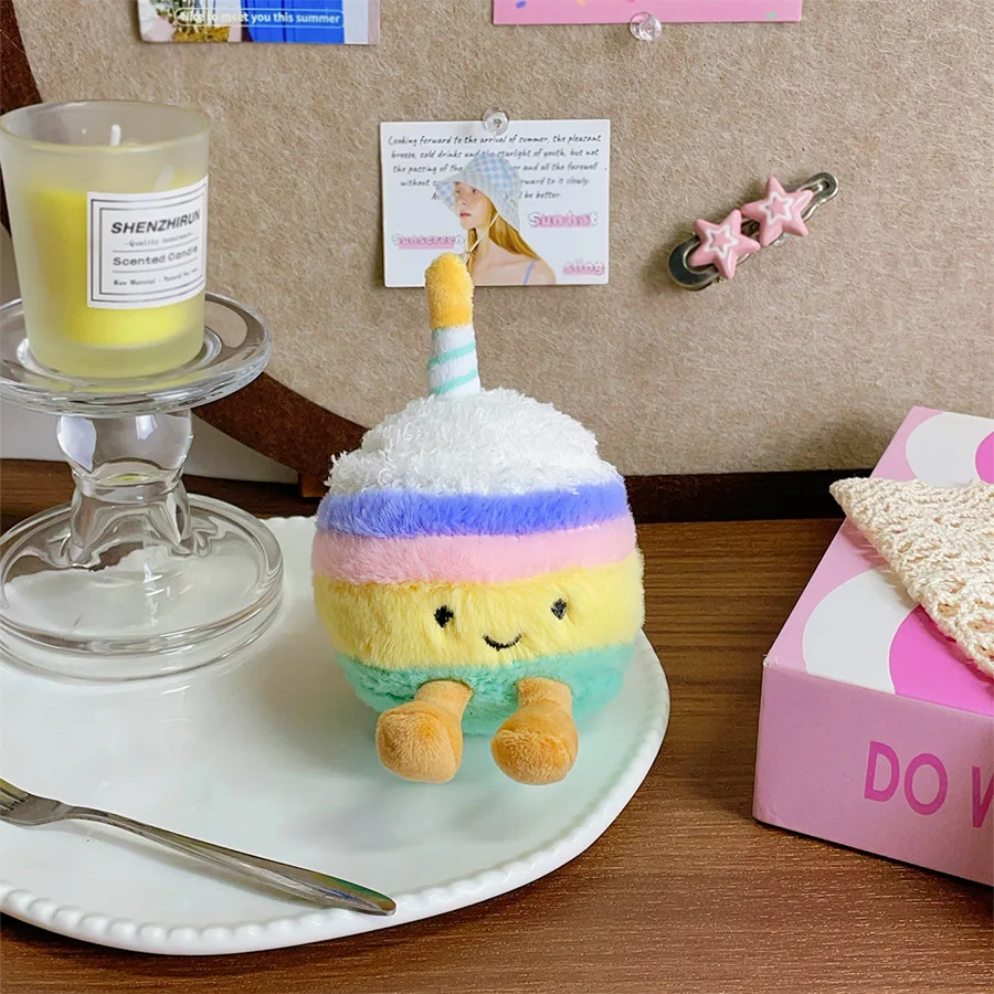 Schattige regenboogtaart pluche pop hanger sleutelhanger simulatie dessert roze taart pluche gevulde pop sleutelhanger kinderverjaardagscadeau