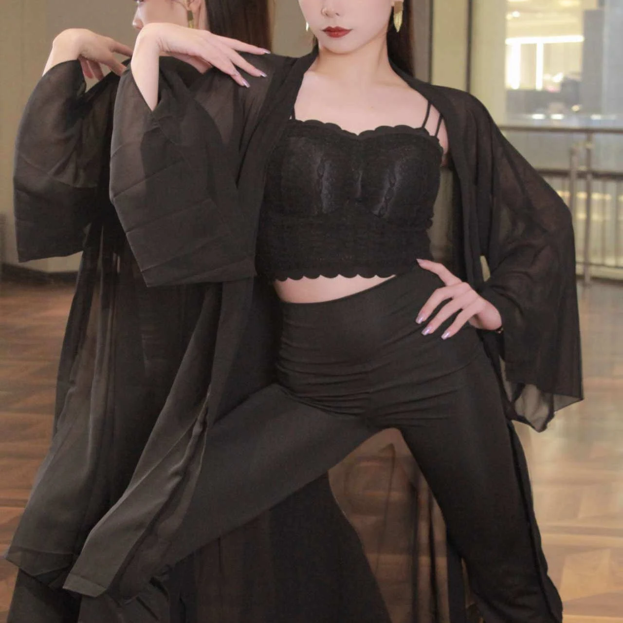 

New Latin Dance Clothes Women Practice 3Pcs Suit Black Mesh Coat Bra Pants Adult Rumba Samba Chacha Dance Training Wear DNV25242
