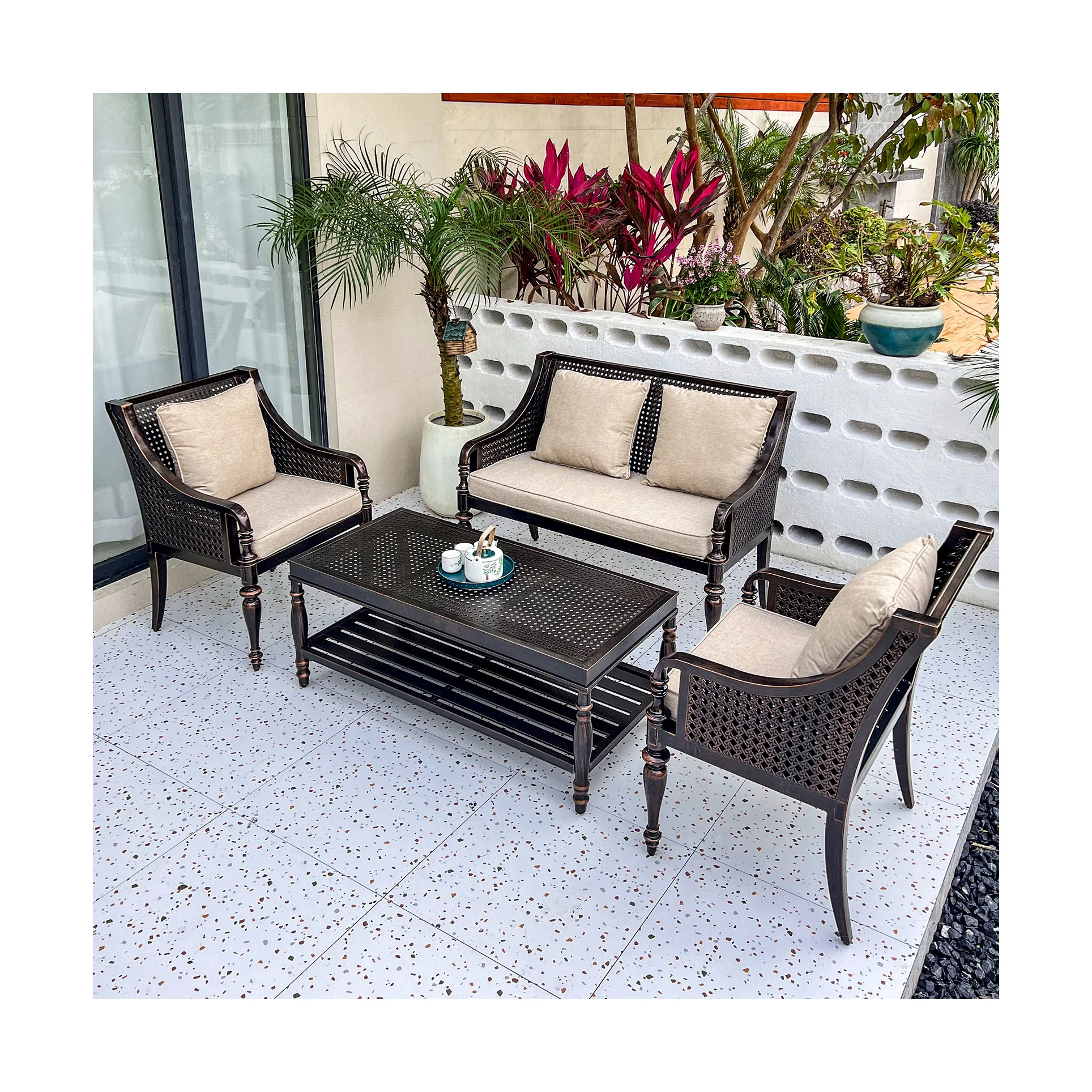 Direct Manufacturer Cast Aluminum Garden Furniture Anti-rust Metal  Sofa Sets Including  Cushion & Pillow Outdoor Garden Sofa