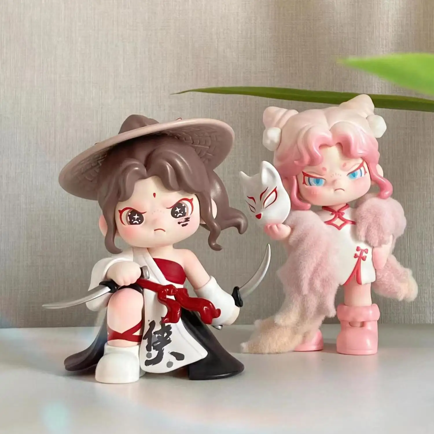 دورا لا تابو سلسلة خمسة جيل صندوق أعمى العصرية دمية زخرفة الإنترنت المشاهير اليدوية جمع سيارة هدية مزخرفة #4