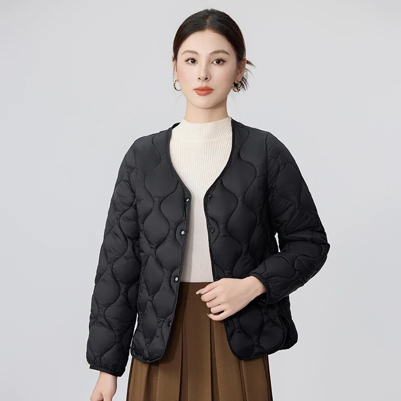 2024 neue ultraleichte Daunen Baumwoll jacken Frauen Herbst Baumwolle gepolsterte Jacke Mantel Winter Parkas Damen Oberbekleidung weibliche Top Tide