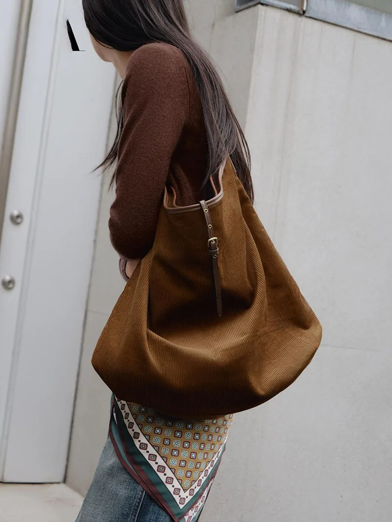

Retro Matte Corduroy Women's Shoulder Bag Hot Sale Of The Season Autumn Winter Commuter Tote Bag High Quality Large Capacity