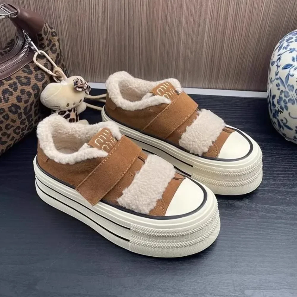 

ZHUOFU Cheap Shoes in Liquidation Winter Plush Platform Women Sneakers Fashion Printed Letters Hook&loop Suede Canvas Shoes