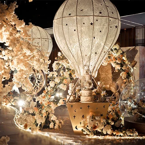 Shopping mall wedding wrought iron customization, dream hot air balloon DP point, Meichen ceiling