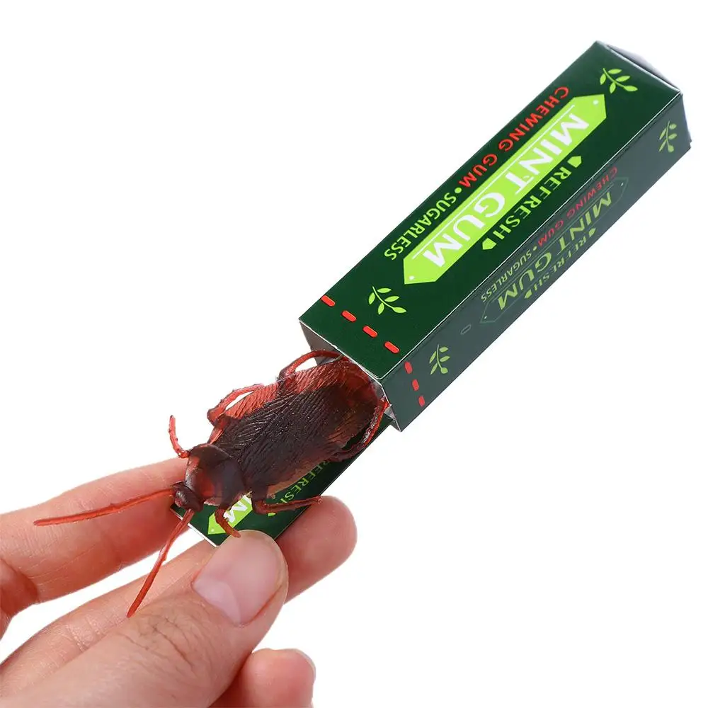 Funny Simulation Shocking Cockroach Chewing Gum Pull Head Spoof Toys For Children Gags Jokes April Fool\'s Day Prank Trick Toys