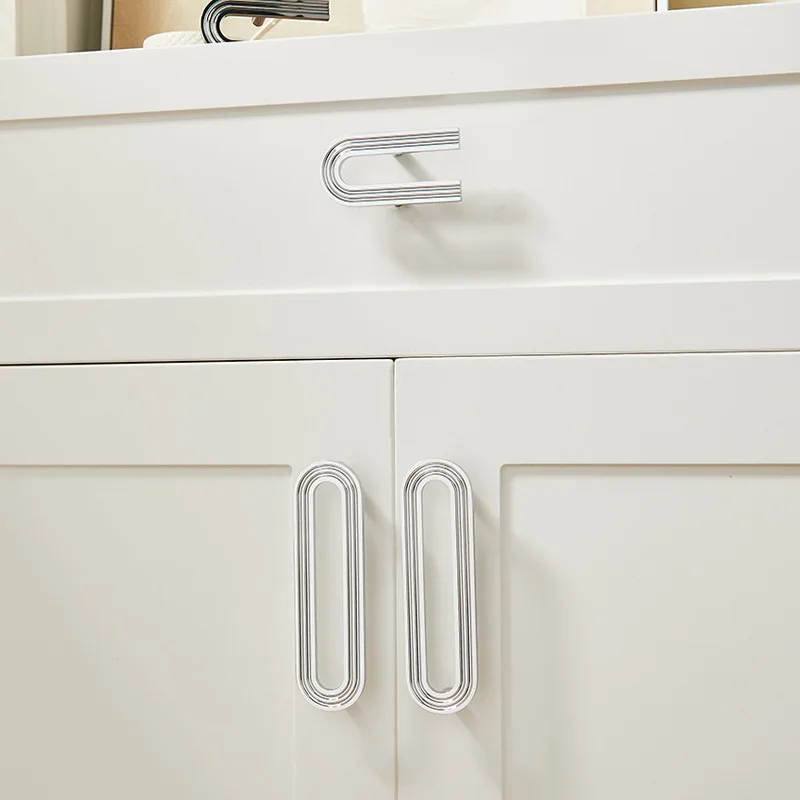 French-style silver chrome-plated brass drawer handle, modern minimalist light luxury cream style, suitable for wine cabinets, c