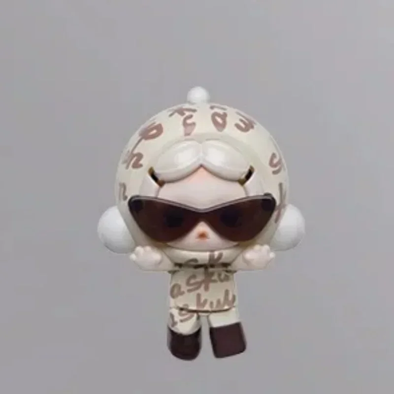POP MART POP ATTACH SKULLPANDA Off Mode Series Оригинальная мини-кукла в слепой коробке, загадочная фигурка, брелок для сумки, украшение для дома