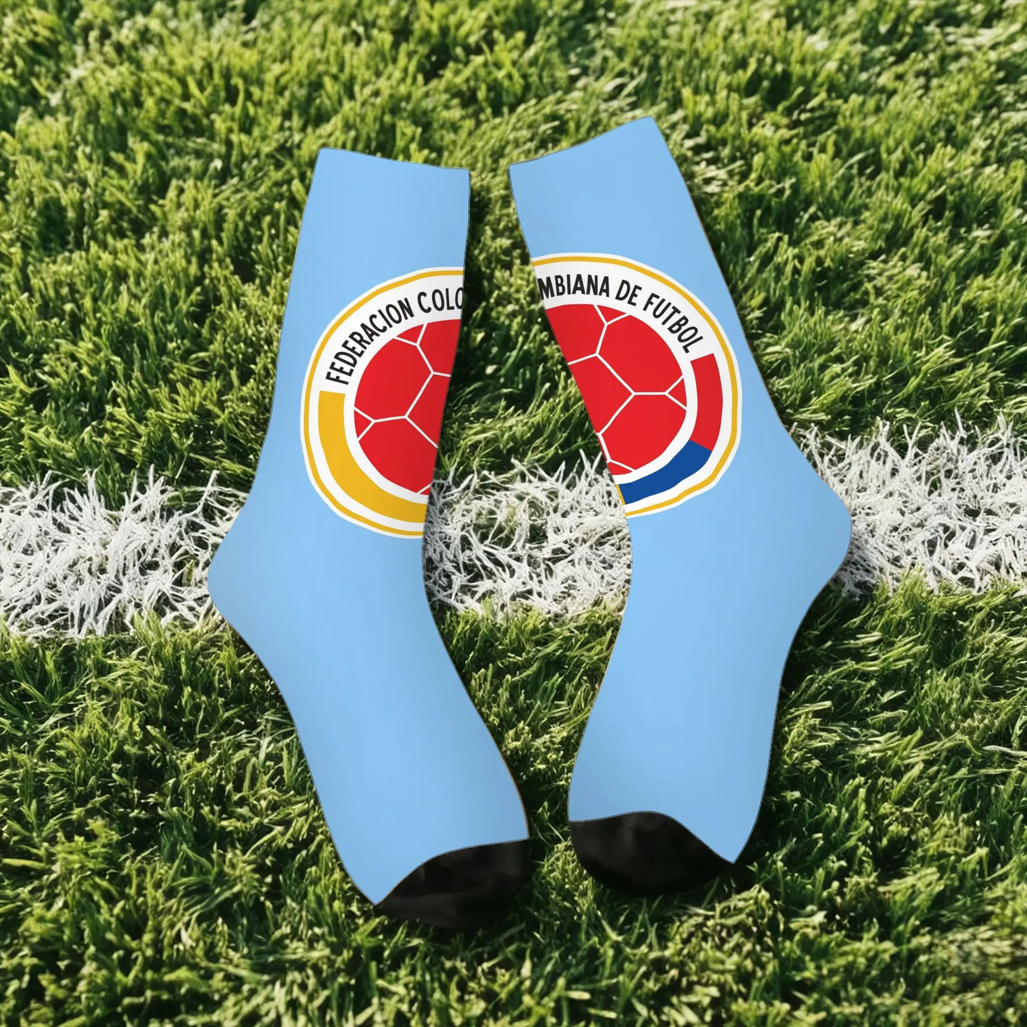 

Happy Funny Colombia Retro Harajuku Hip Hop Novelty Seamless Sock Match Day Essentials