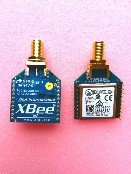 

XB24-DMSIT-250 XBee DigiMesh 2,4 GHz 1 mw RPSMA ant contr module