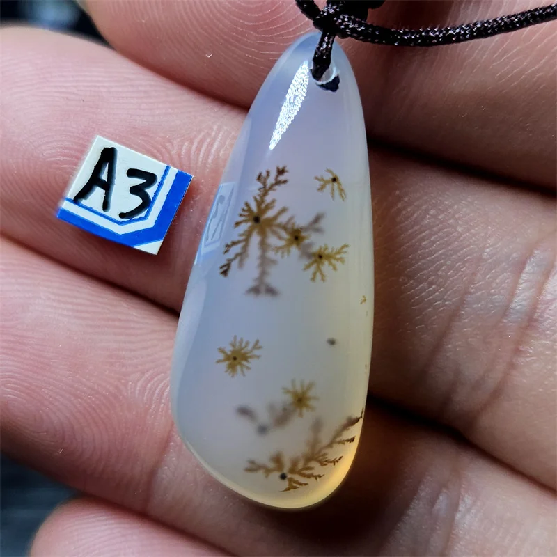 

Marine Chalcedony Chakra Stone Energy Pendant Natural Crystal Reiki Healing Home Decoration Christmas Present