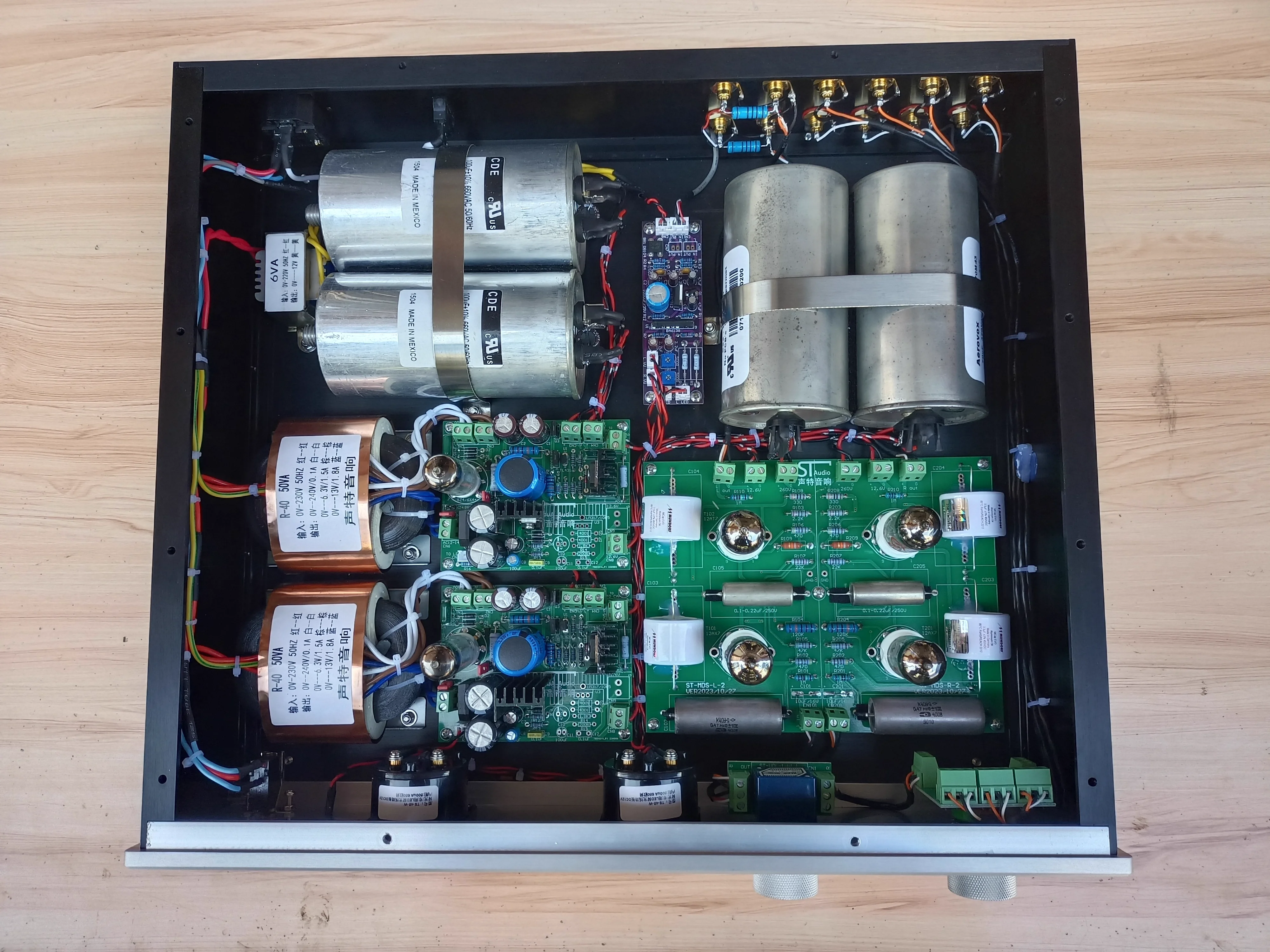 Condensatori a immersione ad olio di fascia alta 6Z4/6X4/12AX7/12AT7 Preamplificatore valvolare elettronico Base su preamplificatore Matisse