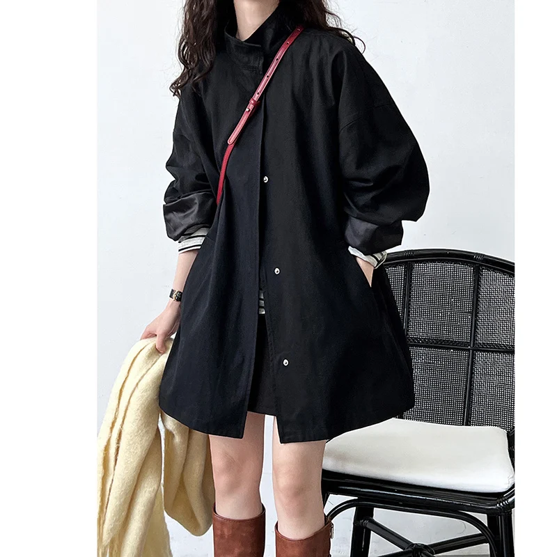 LANMREM Temperament Short Trench For Women Lapel Single Breasted Solid Color Pockets Design Coat 2026 Spring Autumn New 2Z2225 4 LANMREM Temperament Short Trench For Women Lapel Single Breasted Solid Color Pockets Design Coat 2026 Spring Autumn New 2Z2225 4