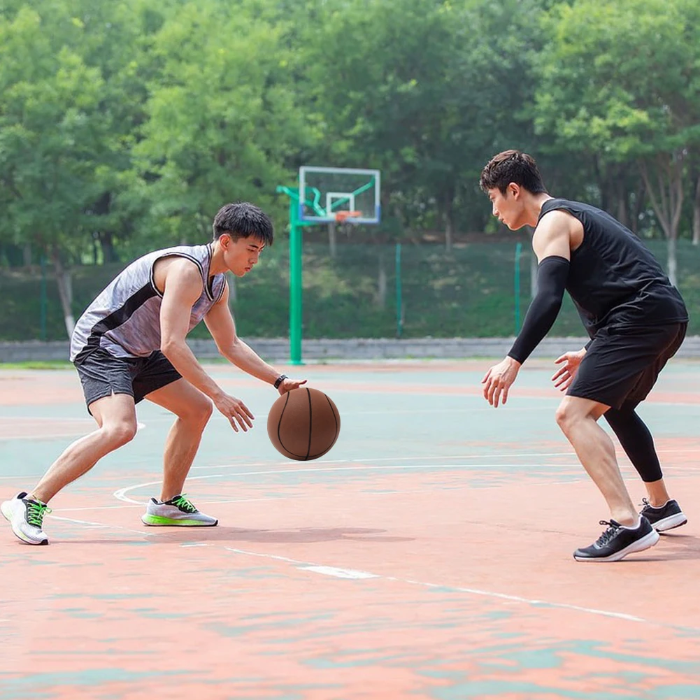 子供のためのバウンス静かなバスケットボール、絞り可能な屋内ボールフォーム、静かなサッカーバスケットボール