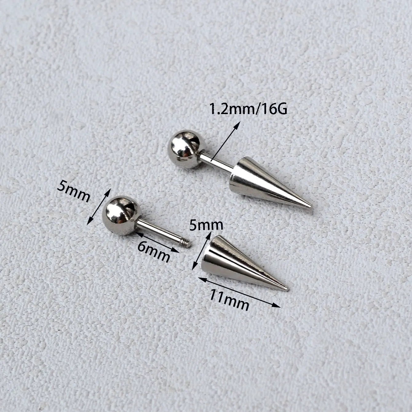 1Pair Women Men Round Ball Spike Cone Tip Titanium Steel Screw Back Pierced Stud Earrings Punk Gothic Body Piercing Jewelry Gift