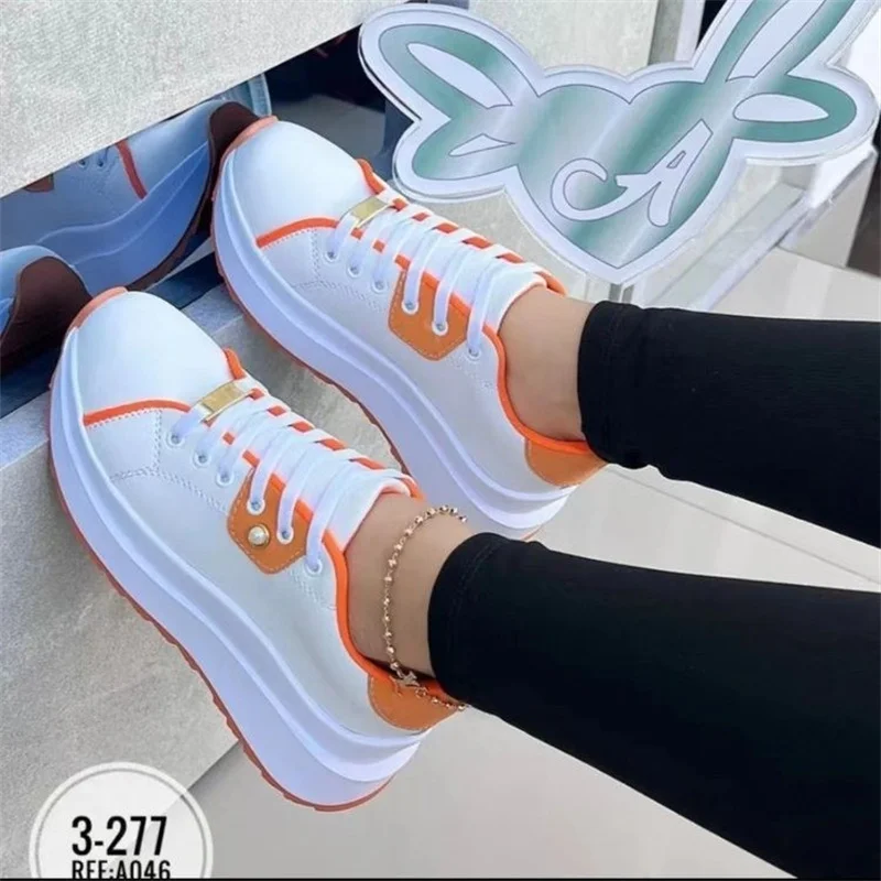 Sneakers stringate con colori misti nuove scarpe da donna in pelle PU 2023 scarpe da Jogging contratte moda Casual Zapatillas Mujer