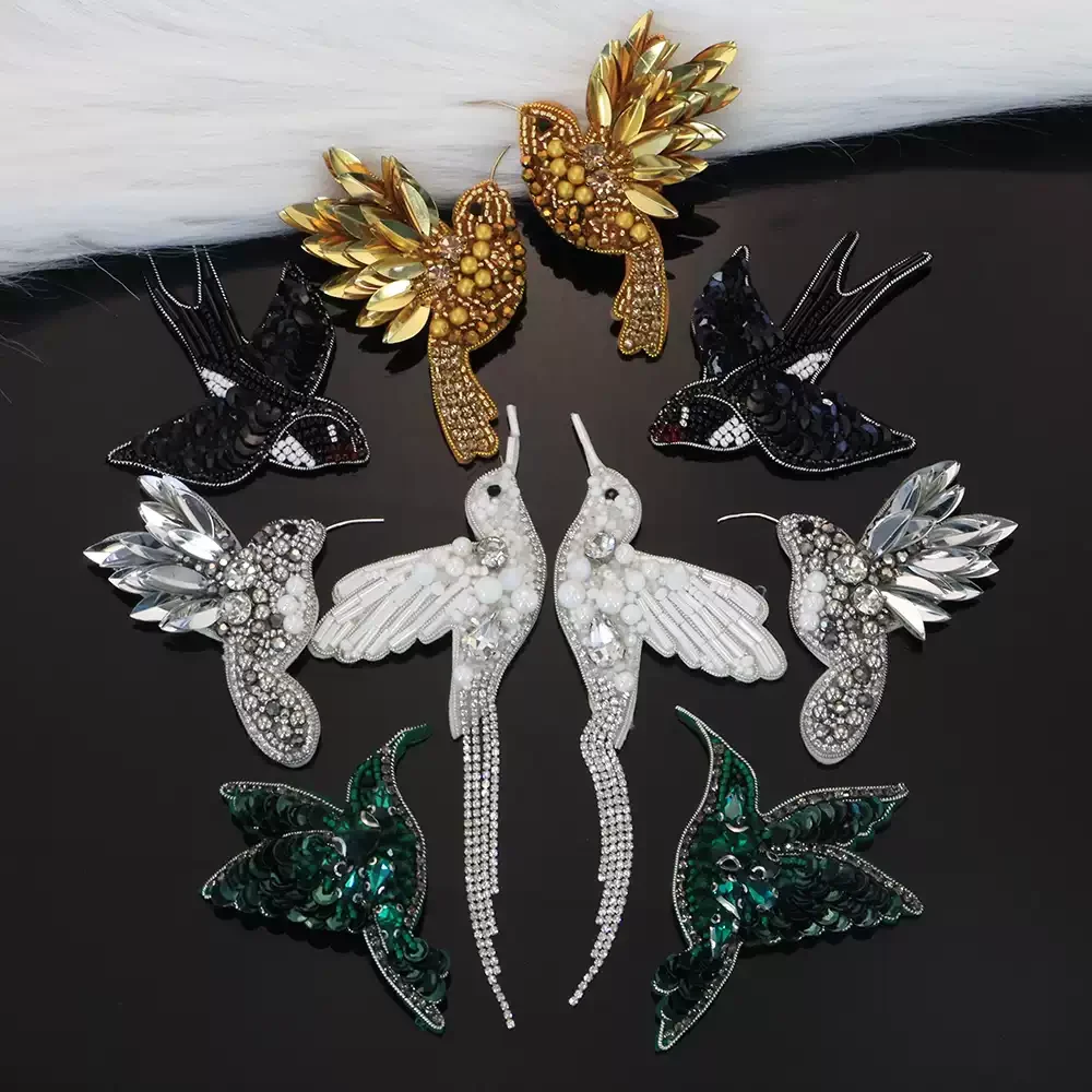 1pair Sparkly Bird Sew-on Embellishment for Backpack Hat Vest Swallow Sequin Patch,Embroidered Beaded Applique for Clothes