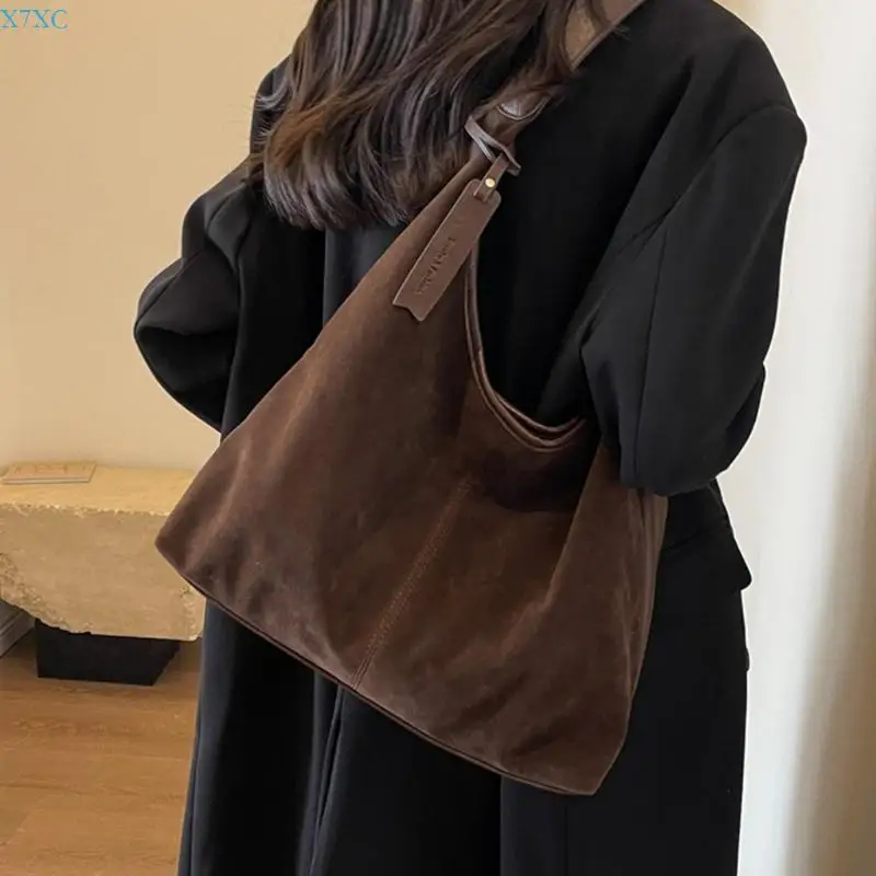 

X7XC Spacious Shoulder Bag for Women Underarm Bag for Commute and Casual Use