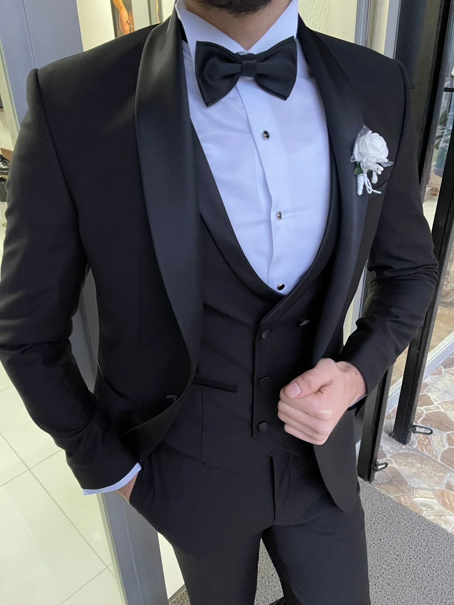 2023 New Arrival Male Wedding Suits Slim Fit Shawl Lapel 3 Pieces Formal Best Men Groom Wear Wedding Tuxedos Trajes De Hombre