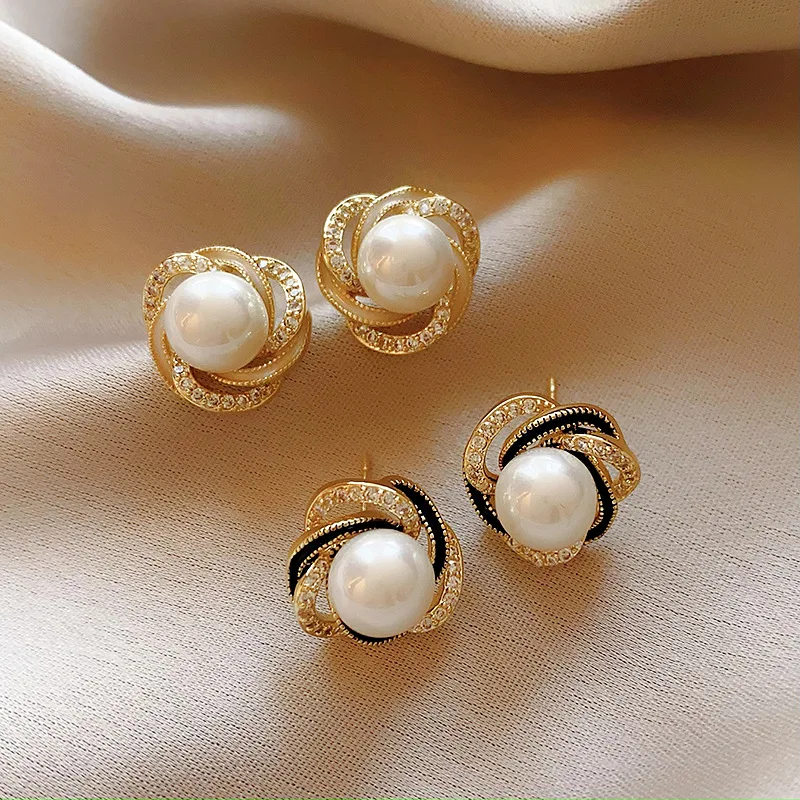Geometric Spiral Enamel Imitation Pearl Twist Exquisite Stud Earring for Women White Black Color Personality Jewelry Girl Gift