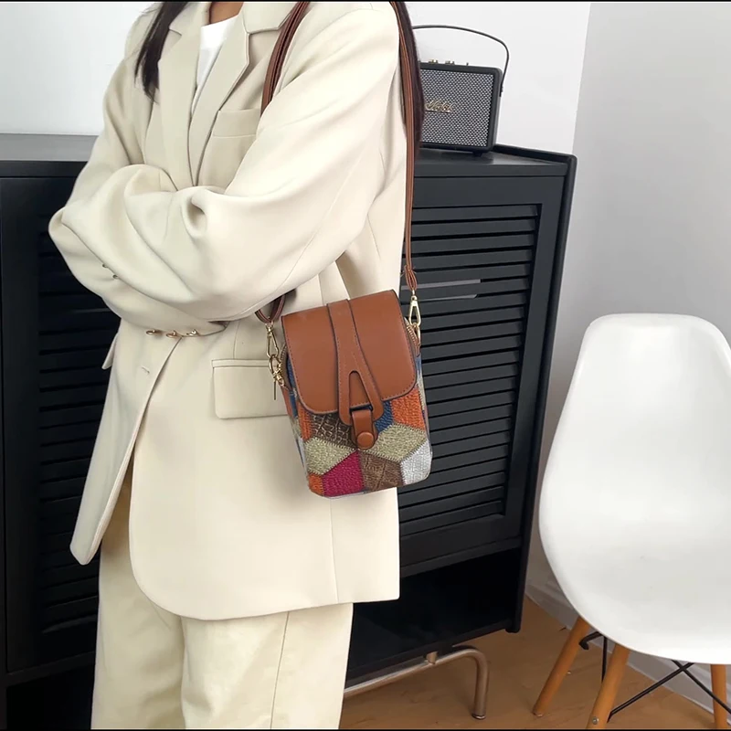 Mobile Phone Bag Crossbody Bag Women's Shoulder Bag Versatile Fashionable Exquisite Soft Leather Casual Small Bag