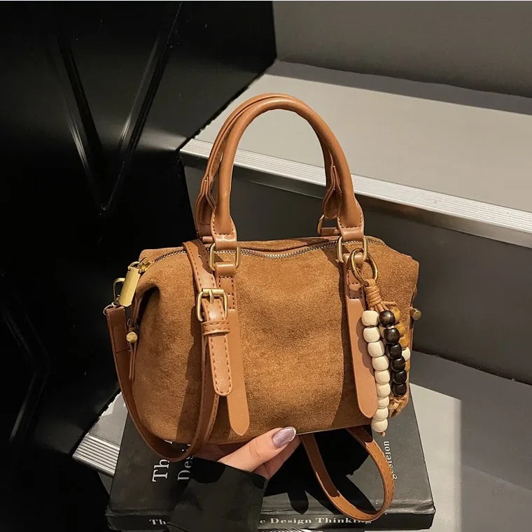 

2025 New Vintage Shoulder Bag for Women, Chic Crossbody Purse with Top Handle, Retro Versatile Handbag, Elegant & Practical​