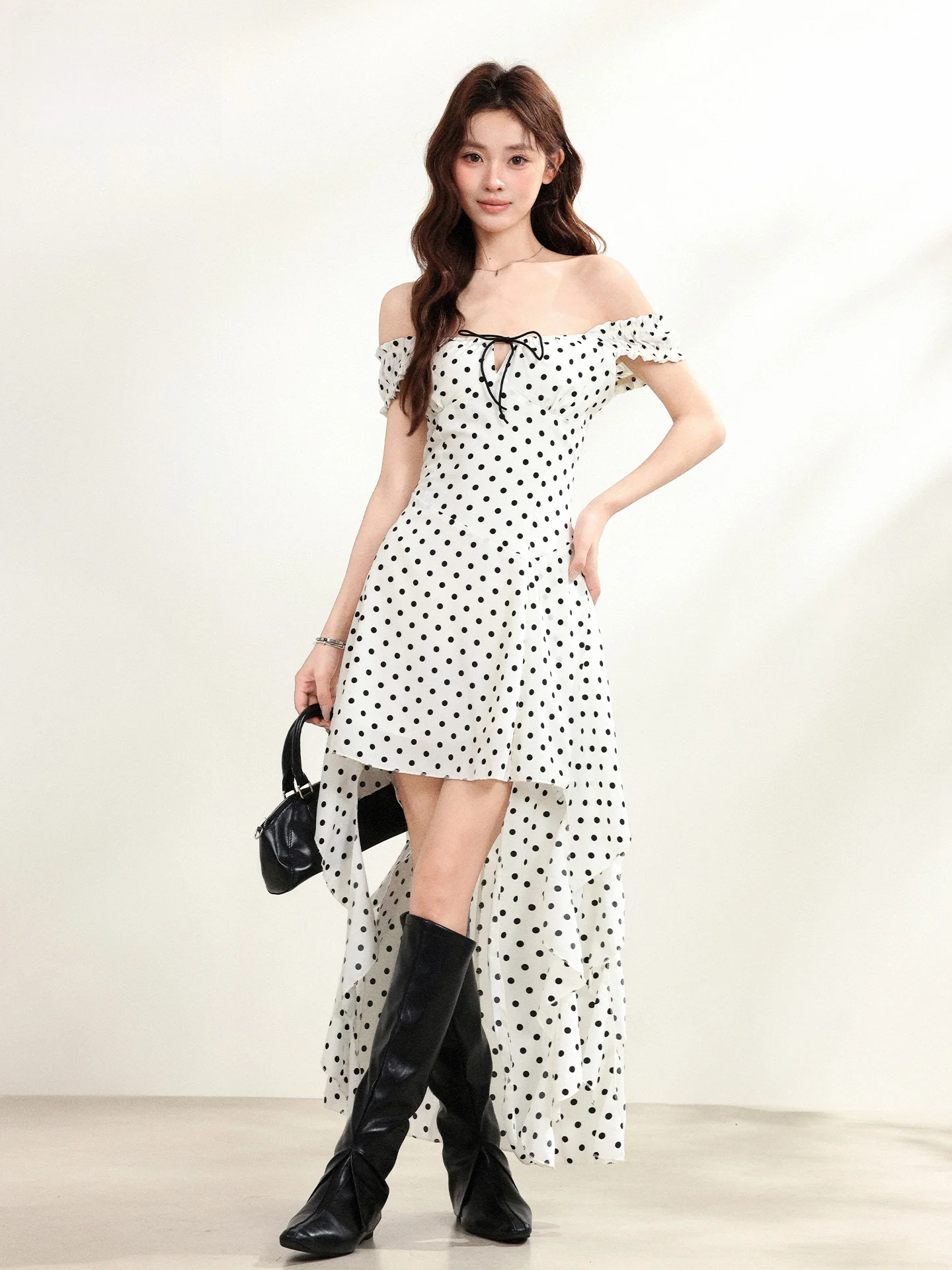 

Retro Polka Dot Silk Print Dress Women's New 2026 Summer Slimming Asymmetrical Long Dress Commute Style Gathered High Waist