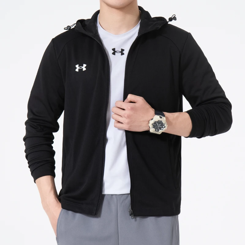 

Мужская ветрозащитная куртка Under Armour, спортивная повседневная куртка для бега, тренировок на открытом воздухе, модная повседневная куртка, черная куртка с капюшоном 23600303-001