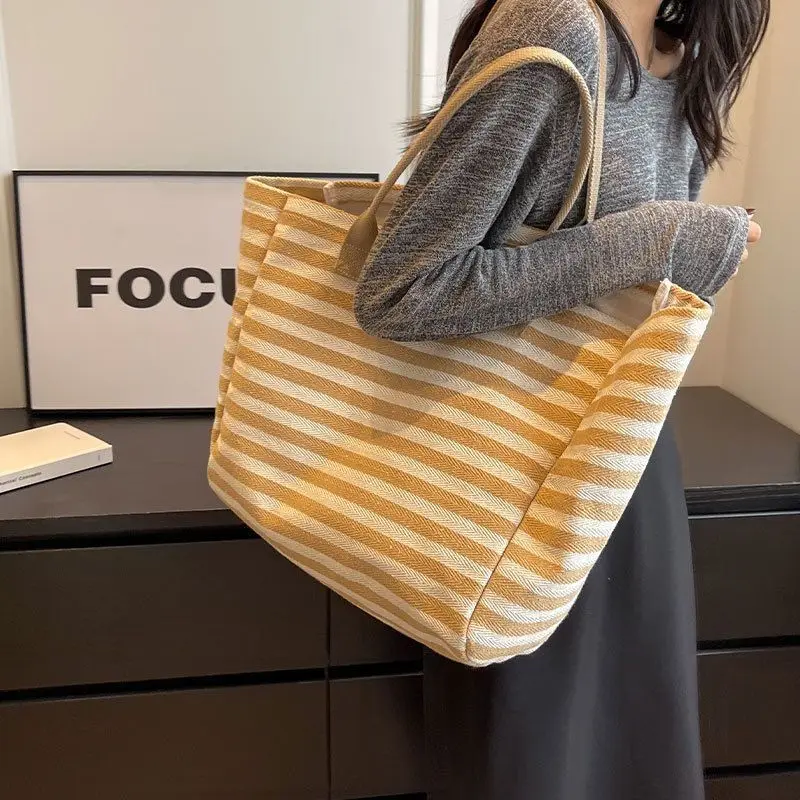 2024 New Commuter Women's Large Capacity Small Zebra-print Canvas Shoulder Fashion Zipper Sewing Thread Canvas Mommy Tote Bag