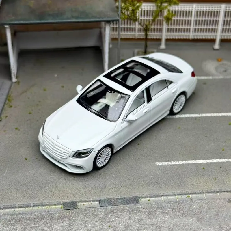 

KING MODEL 1:64 S65L AMG W222 die-cast alloy car model, Boys' festival gift toy, Adult collectible ornament.