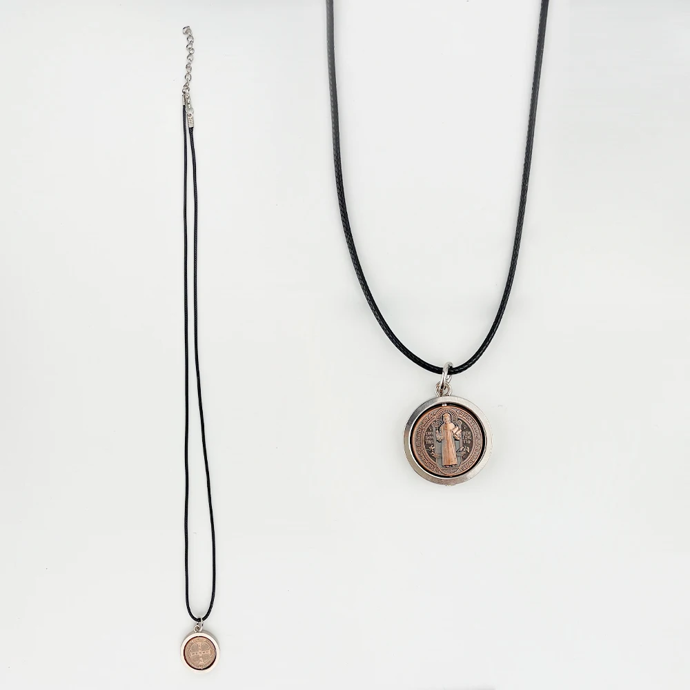 Heiliger Benedikt Medaillen-Halskette Katholisches Religiöses Schutz-Amulett 34cm Schwarzes Kordel San Benito Schmuck für Männer Frauen Geschenk – Detail 5
