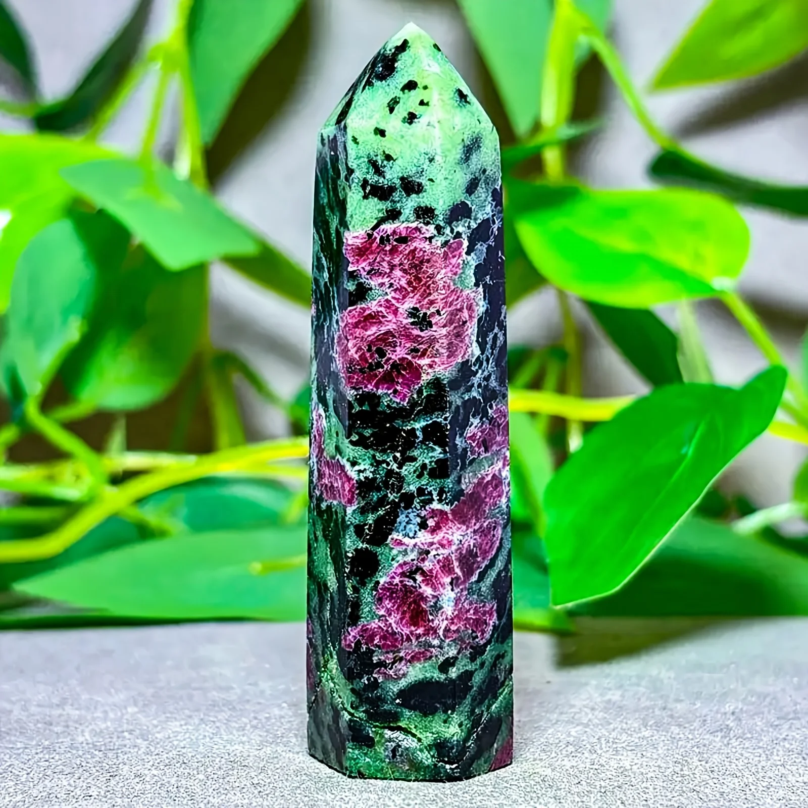 1pc Natural Red Tungsten Stone Spire, Reactive Stone, Green Pillar, Green, and Black Marbled Tower - Perfect for Home Decor