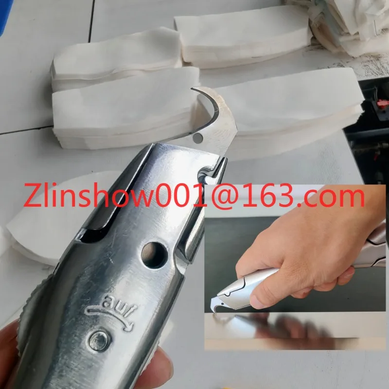 Fish hook knife PVC plastic floor tool dolphin hook knife cable peeling carpet cutter safety art blade