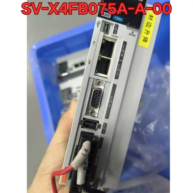 

Бывший в употреблении тест функции сервопривода SV-X4FB075A-A-00 обычно. Новейшее предложение в июле.