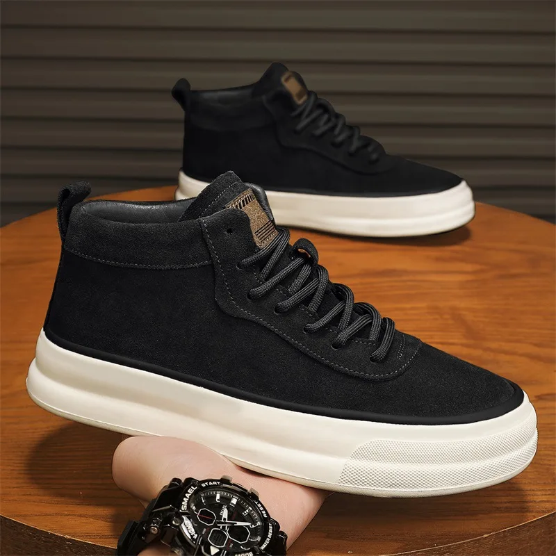 Best selling New model Thick sole Durable Anti slip Mens casual shoes Damping Lightweight Highly crafted Stable grip Fashion