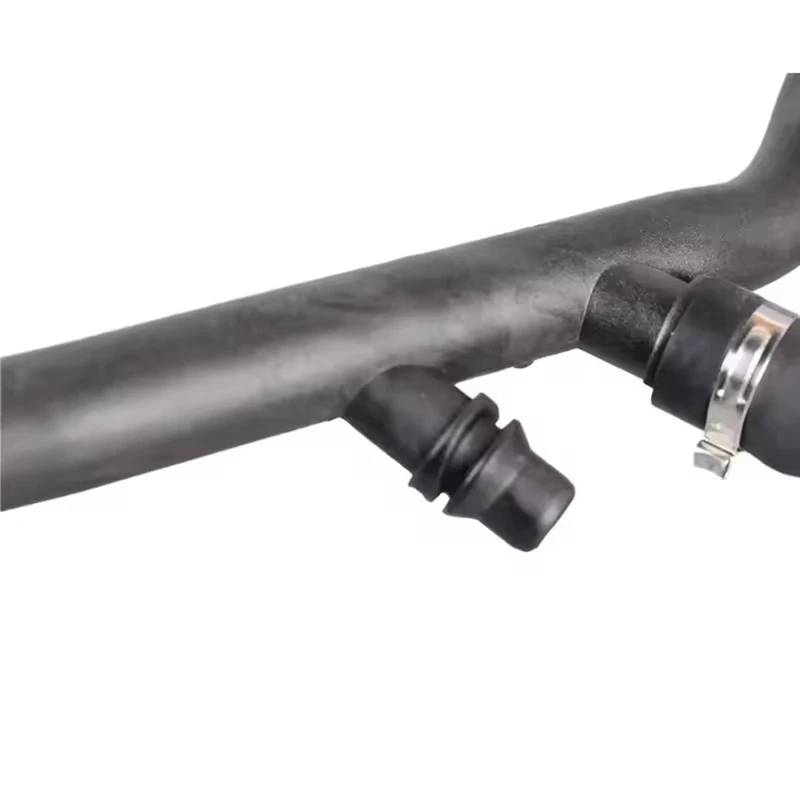 17127548242   خرطوم التبريد خرطوم المبرد لسيارات BMW 1 Series E82 E87 1.6L 2.0L 2004-2013 17127525026 -T45C