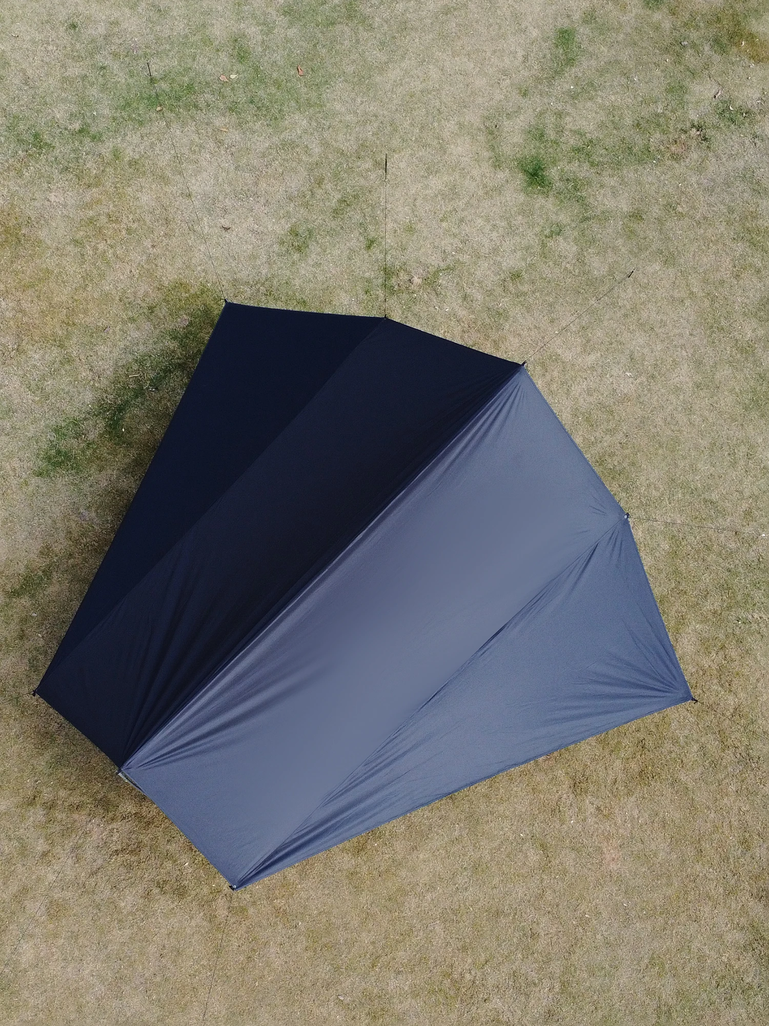 Schwarz Beschichtete Wasserdichte Plane 2,5x4m Auto-Seitenmarkise Sonnenschutz Outdoor Camping Überdachung SUV Zelt UV-Schutz Kofferraum-Abdeckung – Detail 39