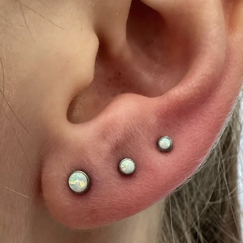 1/3 szt. Opal okrągły kolczyk na wargę wewnętrznie gwintowane stal chirurgiczna Labret Monroe pierścień do ust Tragus Helix kolczyki 16G Piercing