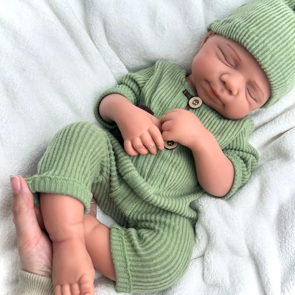 

Handmade Realistic Features Weighted Body 19Inch Silicone Reborn Baby Girl/Boy Doll Ideal for Artistic Display Collectibles
