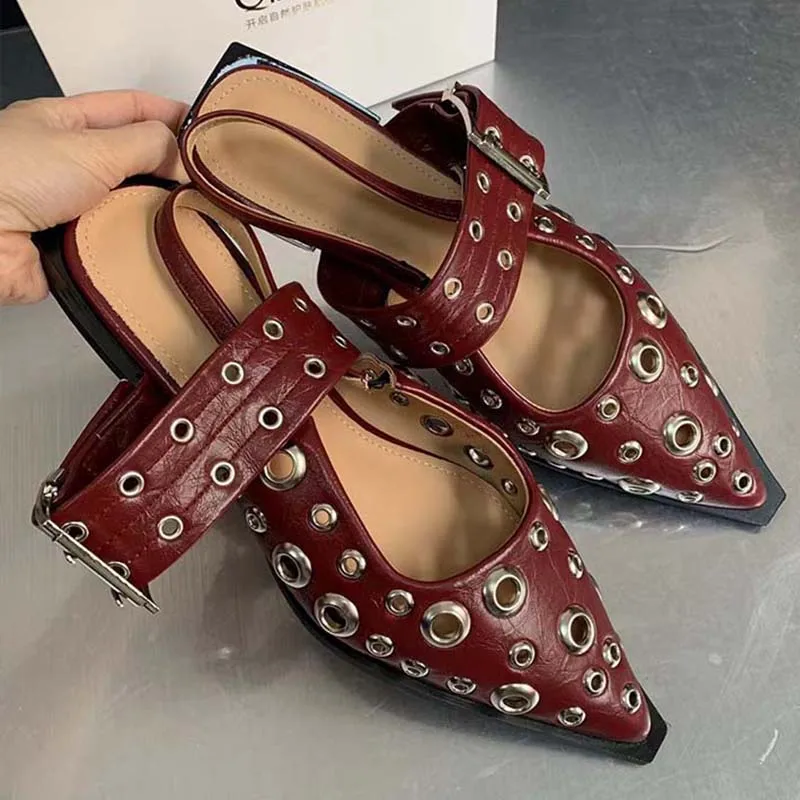 Fashion Sandals Summer Footwear Women Flats Shoes Metal Buckle Beach Mules Red Female Casual Slingback New Ladies Sandals Shoes