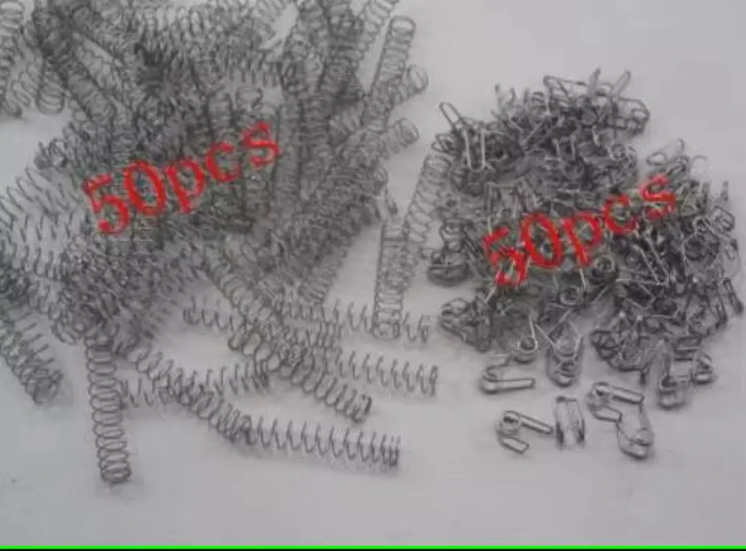 

100 PCS trumpet instrument accessories parts of two models of spring