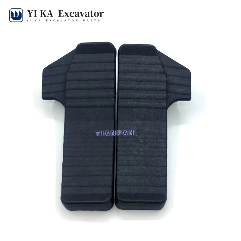 

Excavator accessories Komatsu PC60/200/220/360-6-7-8 walking pedal rubber decorative rubber plate rubber