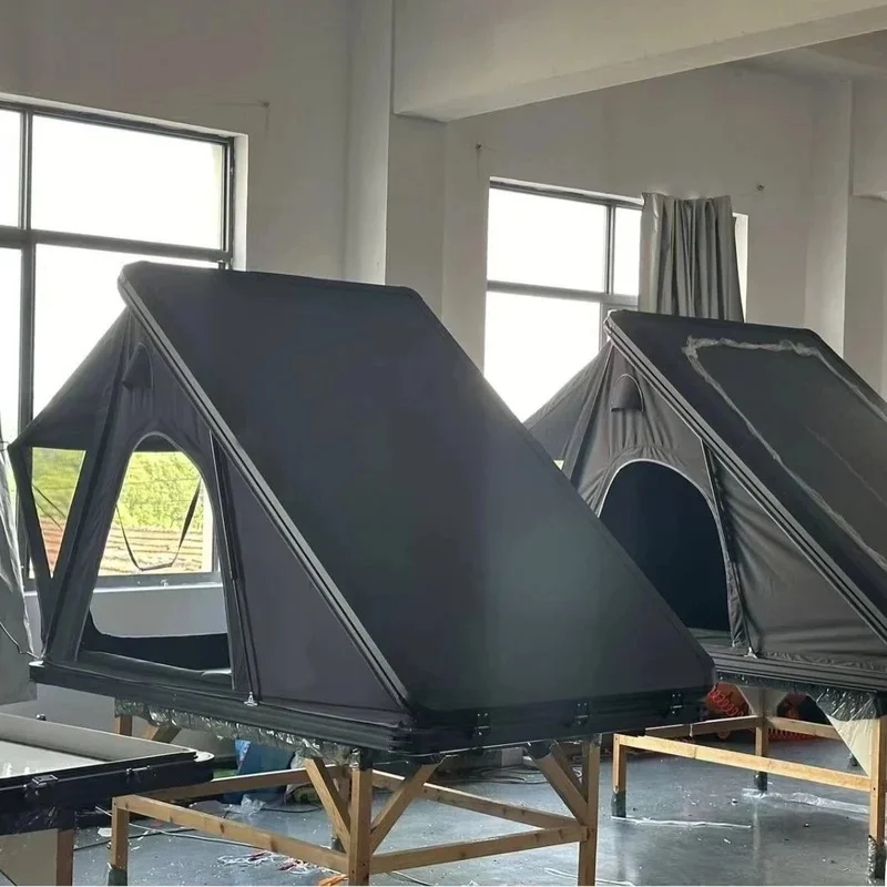 Aluminum Alloy Triangular Hardtop Car Roof Top Tent For SUV Off Road Vehicles Easy Setup Quick Deployment High Quality
