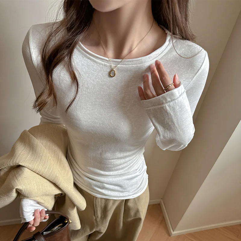 

Carefully Selected Korean Style Lazy Long Sleeve Base Shirt Women, Autumn and Winter White Inner Wear, High-End Feel, Elegan