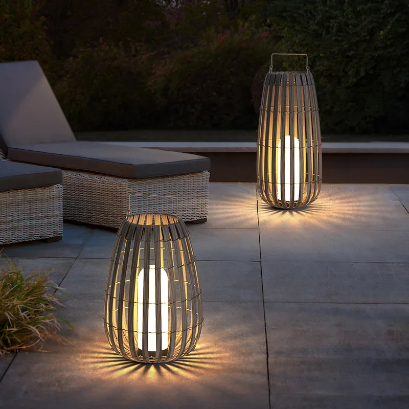 Lawn lamp Chinese outdoor garden lamp Villa landscape lamp Garden rattan decorative