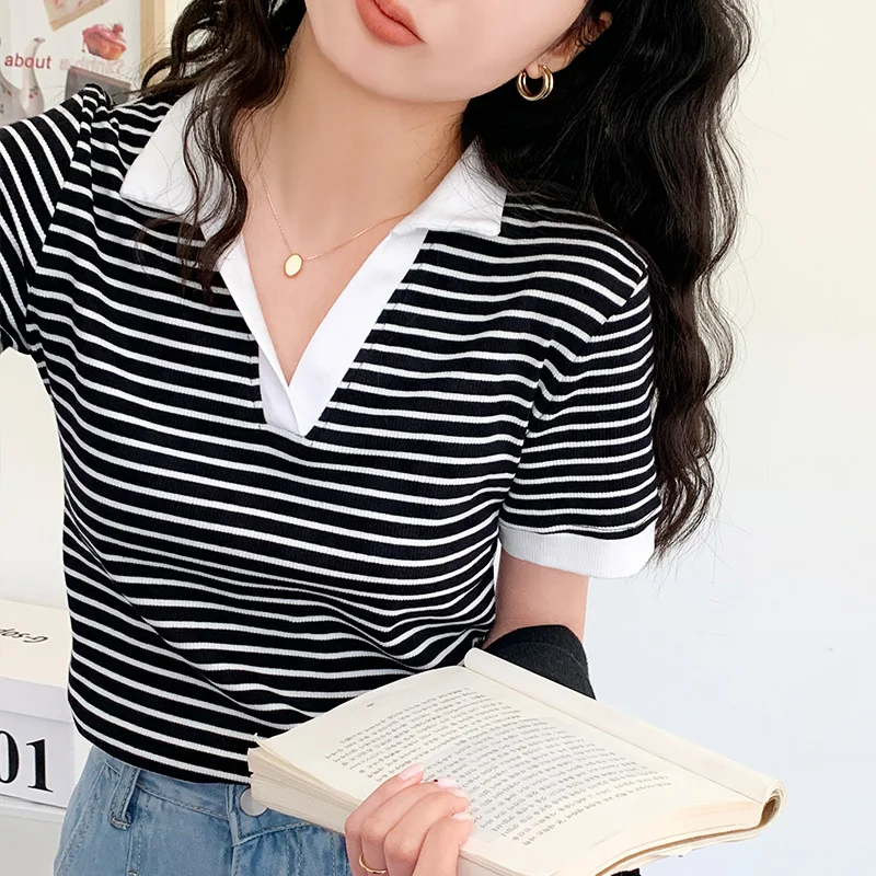 

Short-sleeve Turn-down Collar Women Vintage Striped T-shirt Block Color V-Neck Preppy Style Female Students Cotton Clothes Top