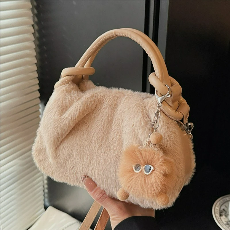

Winter Korean Style Fluffy Crossbody Bag Fashionable Women Causal Versatile Shoulder Bag Furry Simple Texture Handle Storage Bag